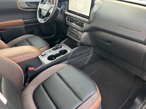 Certified 2025 Ford Bronco Sport Outer Banks w/ Outer Banks Tech Package+ image 15