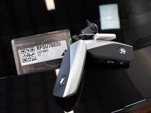 Used 2025 BMW X2 xDrive28i w/ Premium Package image 28