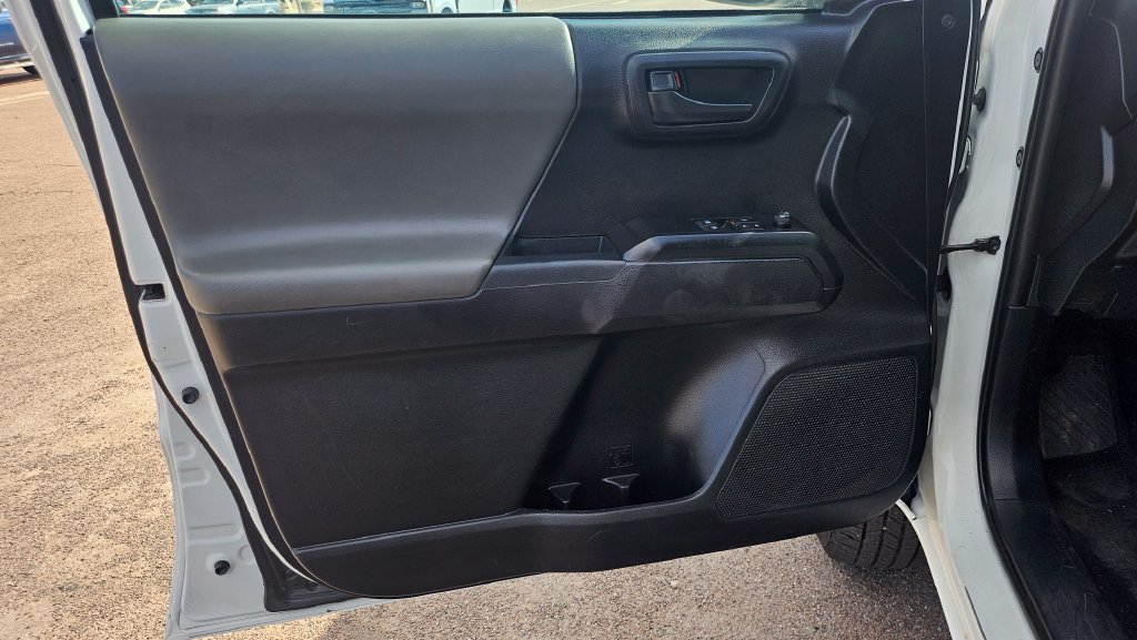 Used 2019 Toyota Tacoma SR RWD image 23