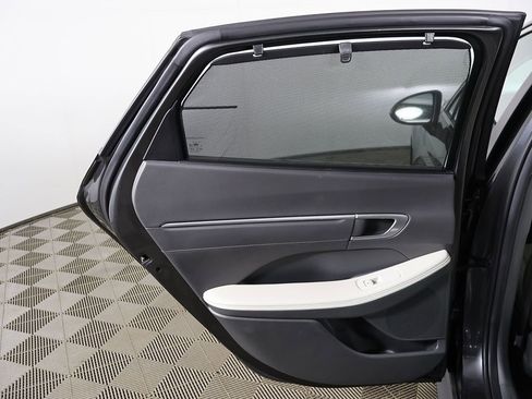 Used 2023 Hyundai Sonata Limited FWD image 27