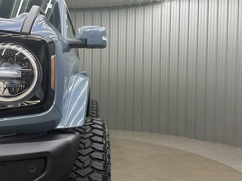 Used 2025 Ford Bronco Outer Banks AWD/4WD image 15