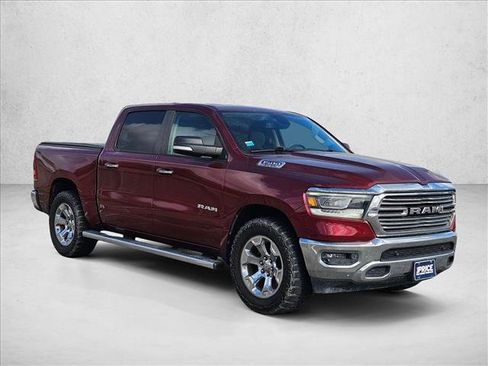 Used 2019 RAM 1500 Big Horn AWD/4WD image 3