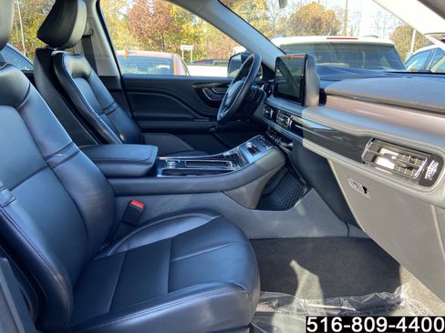 Used 2025 Lincoln Aviator AWD w/ Equipment Group 101A image 26