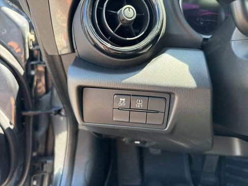 Used 2016 MAZDA MX-5 Miata Club w/ Brembo/BBS Package RWD image 15