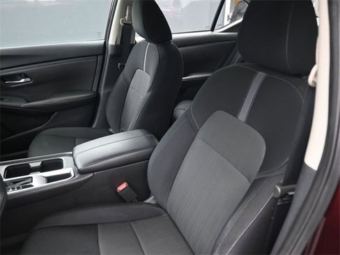 Used 2024 Nissan Sentra SV image 19