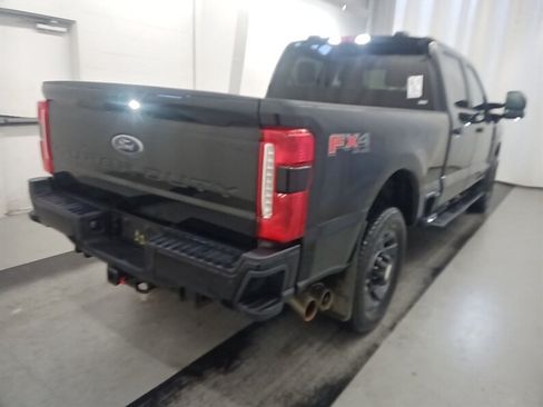 Used 2023 Ford F350 Lariat w/ Sport Appearance Package AWD/4WD image 3
