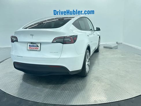 Used 2024 Tesla Model Y Long Range image 8