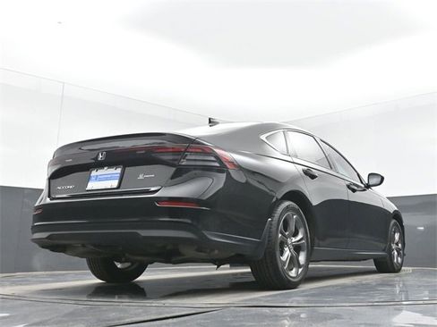 Used 2023 Honda Accord EX image 50