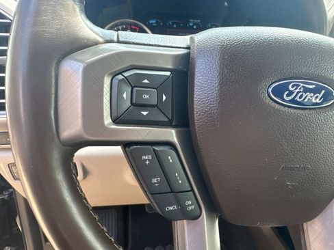 Used 2020 Ford F150 Limited w/ Trailer Tow Package image 22