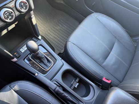 Used 2017 Subaru Forester 2.5i Touring image 18