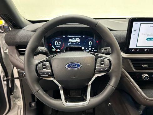 New 2027 Ford Explorer Platinum w/ LUX Leather Package AWD/4WD image 16