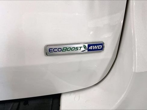 Used 2020 Ford Explorer Platinum w/ Premium Technology Package AWD/4WD image 8