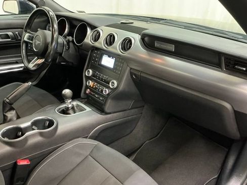 Used 2021 Ford Mustang GT RWD image 17