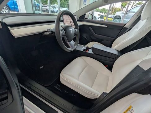 Used 2023 Tesla Model 3 Standard Range RWD image 6