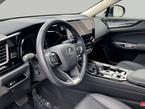 Used 2026 Lexus NX 350h AWD w/ Accessory Package (2T) image 18