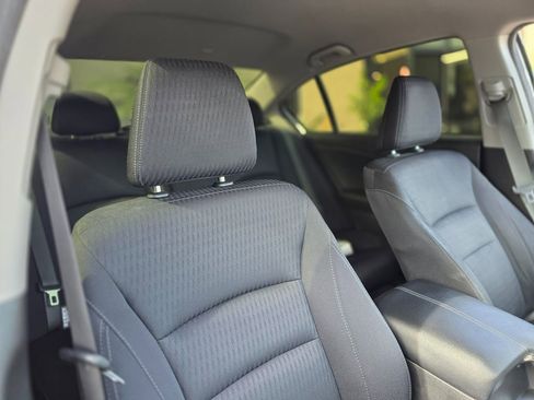 Used 2015 Honda Accord Sport image 17