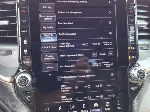 New 2026 RAM 1500 Limited AWD/4WD image 9
