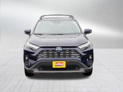 Used 2022 Toyota RAV4 Limited AWD/4WD image 2