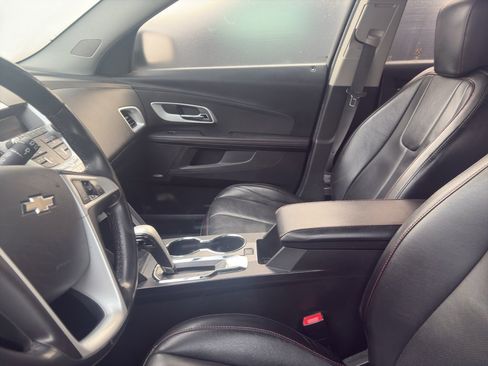 Used 2010 Chevrolet Equinox LT image 5