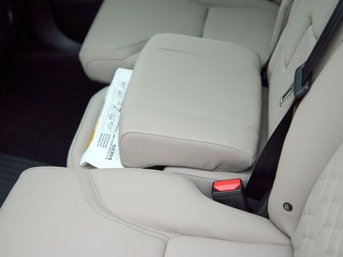 New 2026 Volvo XC90 T8 Plus w/ Protection Package image 22