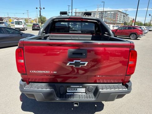 Used 2018 Chevrolet Colorado ZR2 w/ ZR2 Dusk Special Edition AWD/4WD image 7
