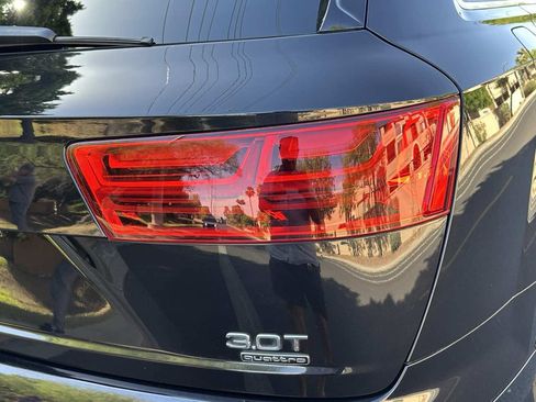 Used 2017 Audi Q7 3.0T Premium Plus w/ Premium Plus Package AWD/4WD image 62