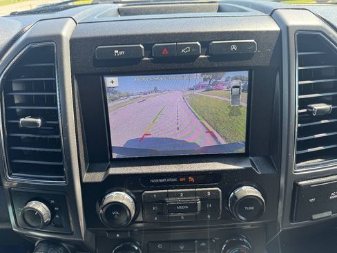 Used 2018 Ford F150 XLT w/ Equipment Group 302A Luxury AWD/4WD image 15