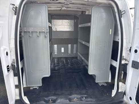 Used 2020 Nissan NV200 S image 10