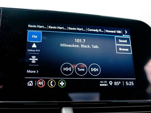 Used 2026 Chevrolet Trax LS w/ LS Convenience Package FWD image 27