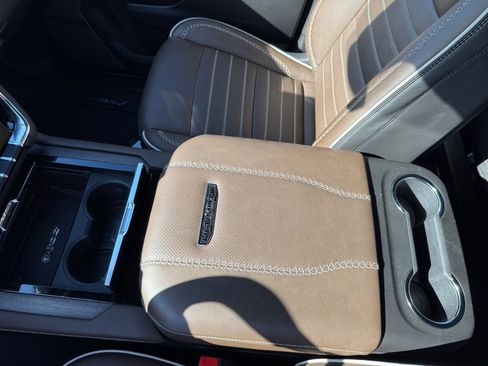 New 2025 GMC Yukon Denali Ultimate w/ LPO, Illumination Package image 14