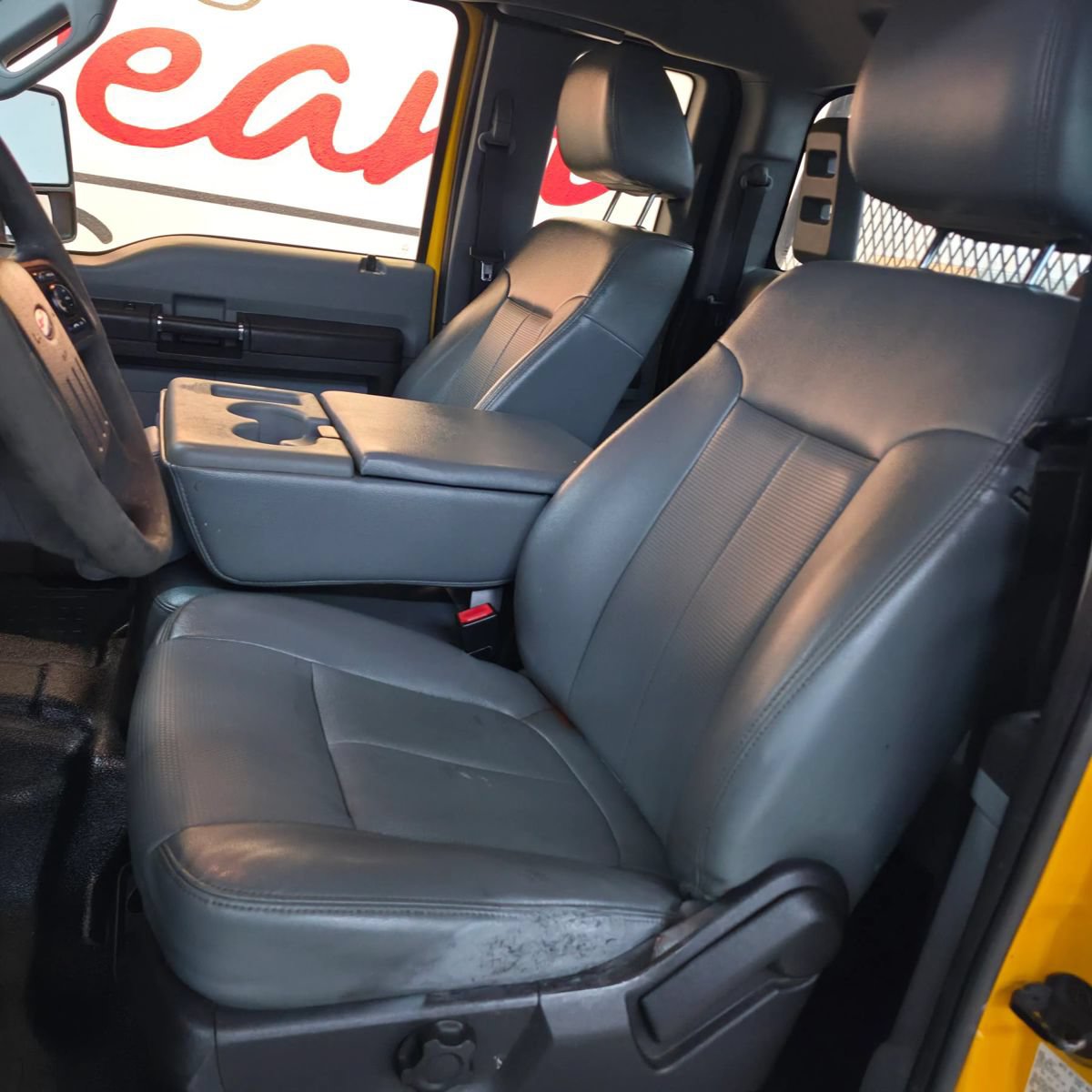 Used 2016 Ford F250 XL w/ Power Equipment Group RWD image 18