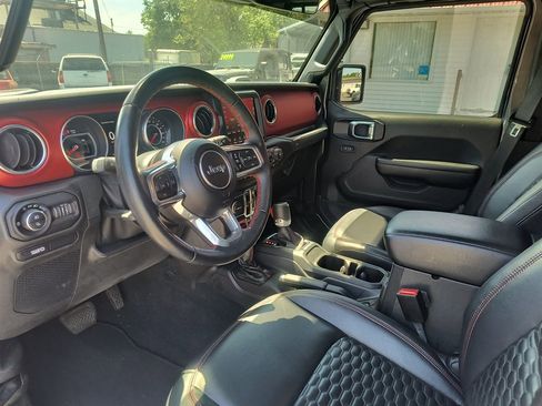 Used 2021 Jeep Gladiator Rubicon AWD/4WD image 19