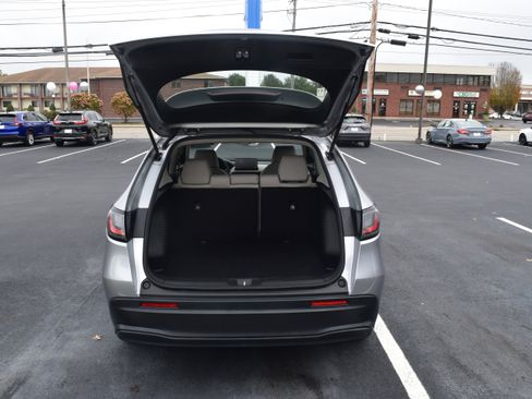 Certified 2023 Honda HR-V LX image 9