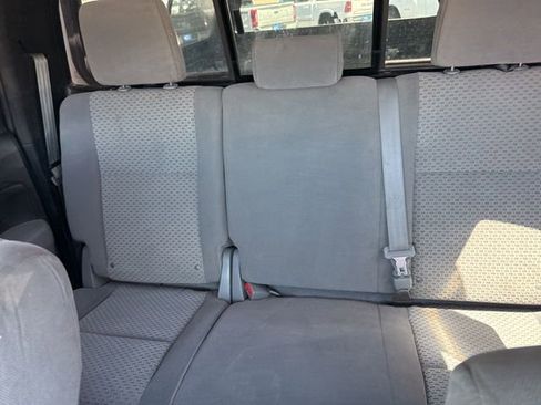Used 2012 Toyota Tundra 4x4 Double Cab w/ SR5 Pkg image 20
