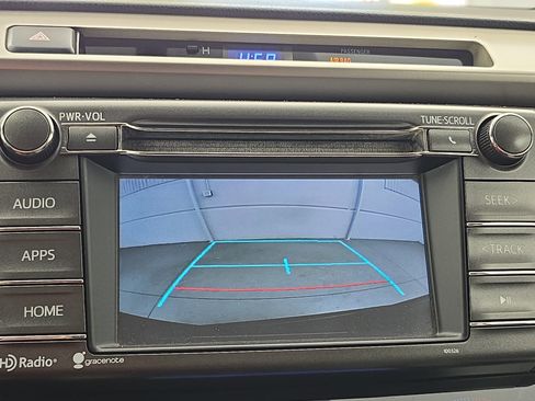 Used 2015 Toyota RAV4 XLE AWD/4WD image 21