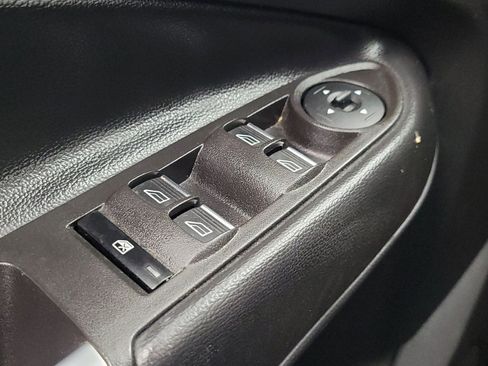 Used 2019 Ford Escape SEL AWD/4WD image 27