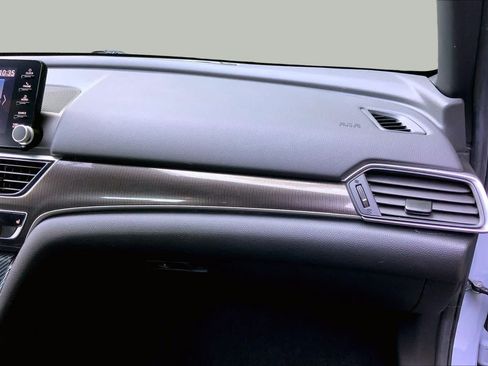 Used 2021 Honda Accord Sport image 19