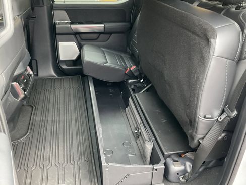 Used 2025 Ford F350 Platinum w/ FX4 Off-Road Package image 46