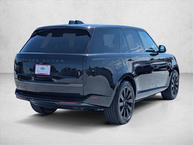 New 2026 Land Rover Range Rover SE AWD/4WD image 2