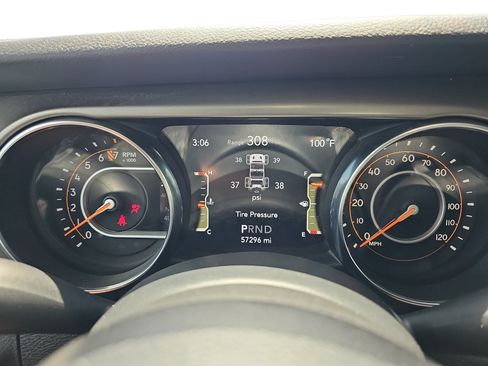 Used 2019 Jeep Wrangler Unlimited Sport S AWD/4WD image 16