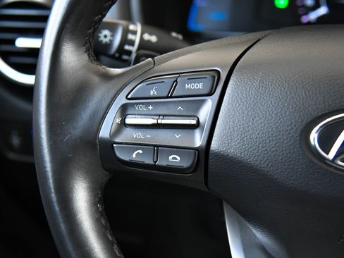 Used 2021 Hyundai Kona Limited FWD image 31