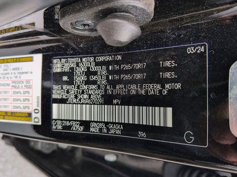 Certified 2024 Toyota 4Runner SR5 image 16