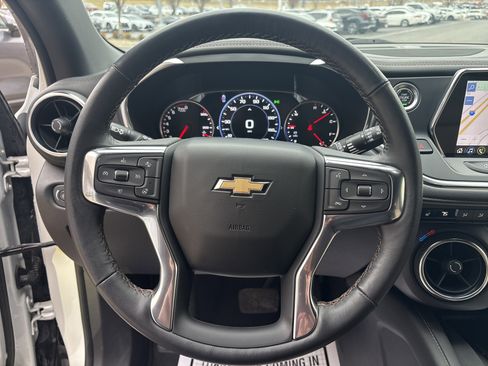 Used 2022 Chevrolet Blazer Premier w/ Enhanced Convenience Package image 17