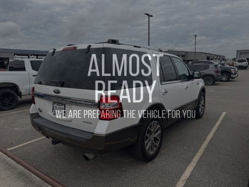 Used 2016 Ford Expedition King Ranch image 4