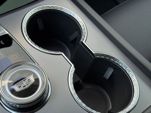 New 2026 Cadillac Vistiq Luxury image 28