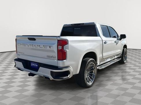 Used 2022 Chevrolet Silverado 1500 High Country w/ Z71 Off-Road Package image 5