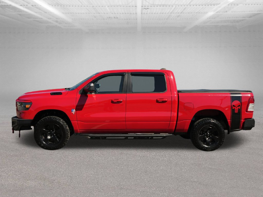 Used 2020 RAM 1500 4x4 Crew Cab image 4