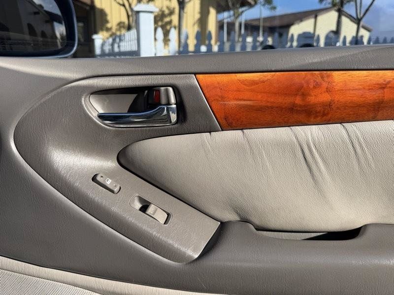 Used 1999 Lexus GS 300 w/ Premium Pkg RWD image 47