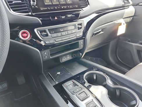 New 2026 Honda Ridgeline Black Edition image 29