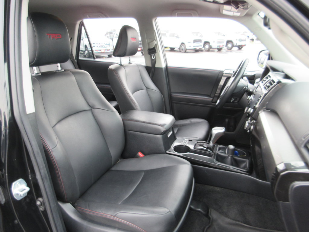 Used 2021 Toyota 4Runner TRD Off-Road Premium AWD/4WD image 20
